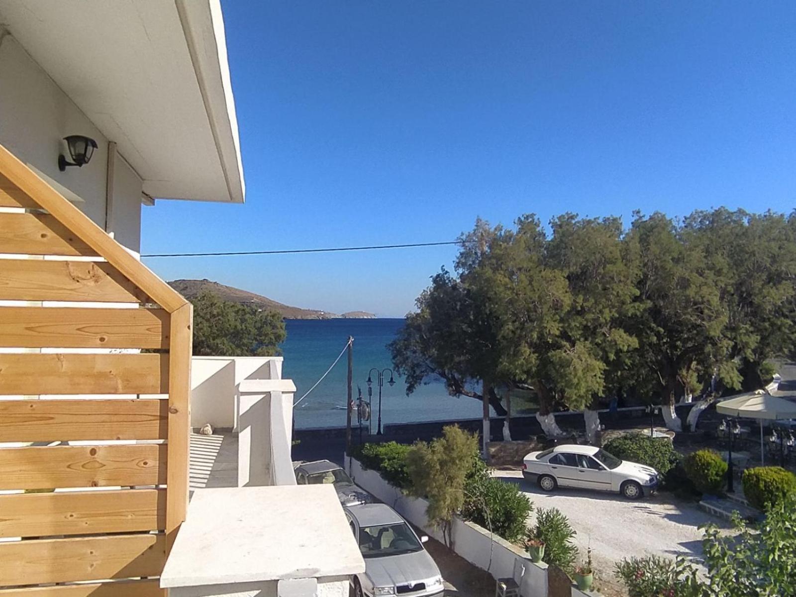 Kantouni Guest House By The Sea Batsíon Extérieur photo