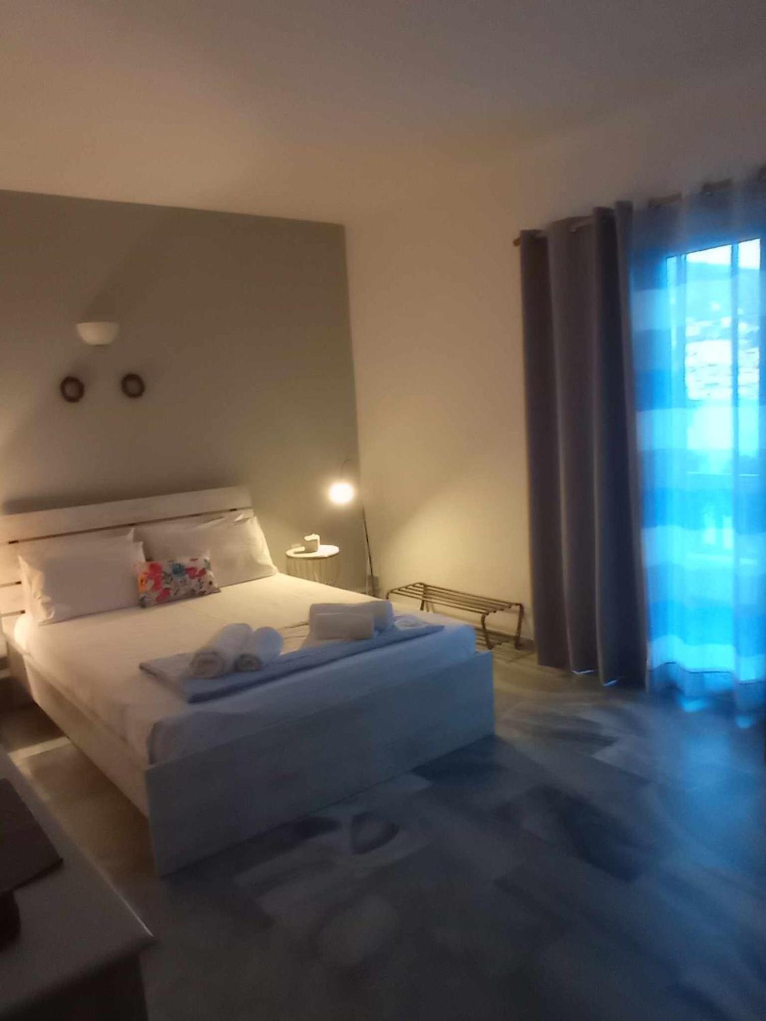 Kantouni Guest House By The Sea Batsíon Chambre photo